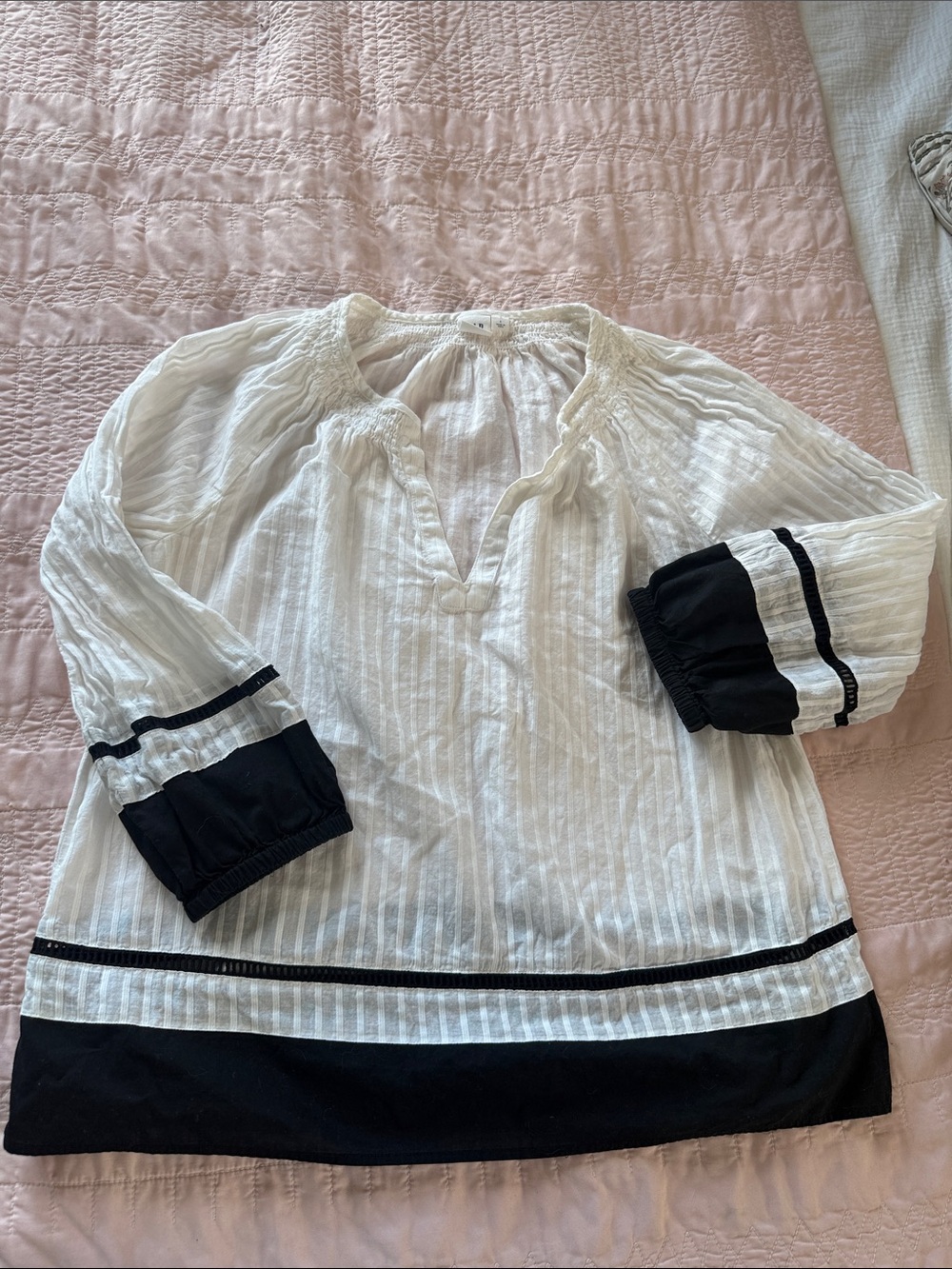 GAP White Peasant Blouse with Black Trim